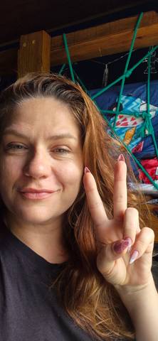 Traveler v-sign photo 59